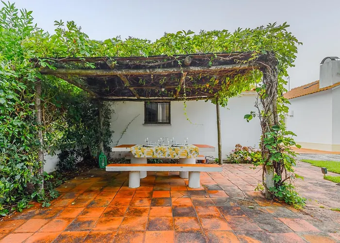 Casa vacanze Casa De - Sintra Pool Surf Getaway Work And Play *