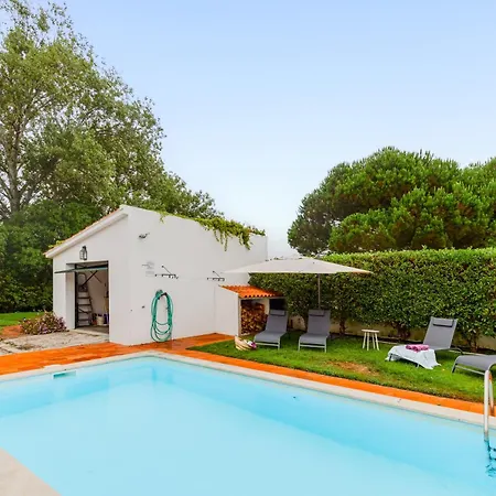 Casa De - Sintra Pool Surf Getaway Work And Play بيت للعطل *