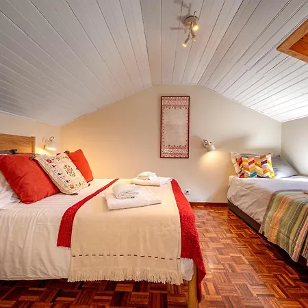 Pinha Da - Beach, Pool, Surf Getaway Work And Play Ferienhaus *