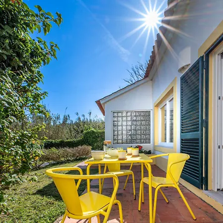 Pinha Da - Beach, Pool, Surf Getaway Work And Play Colares