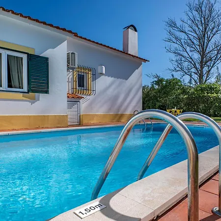 Holiday home Exclusive Family Pool Retreat - Sintra And Beaches
