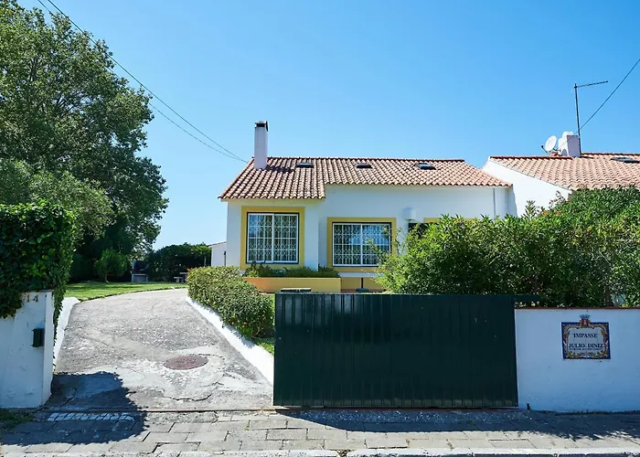 Prázdninový dům Casa De - Sintra Pool Surf Getaway Work And Play Colares